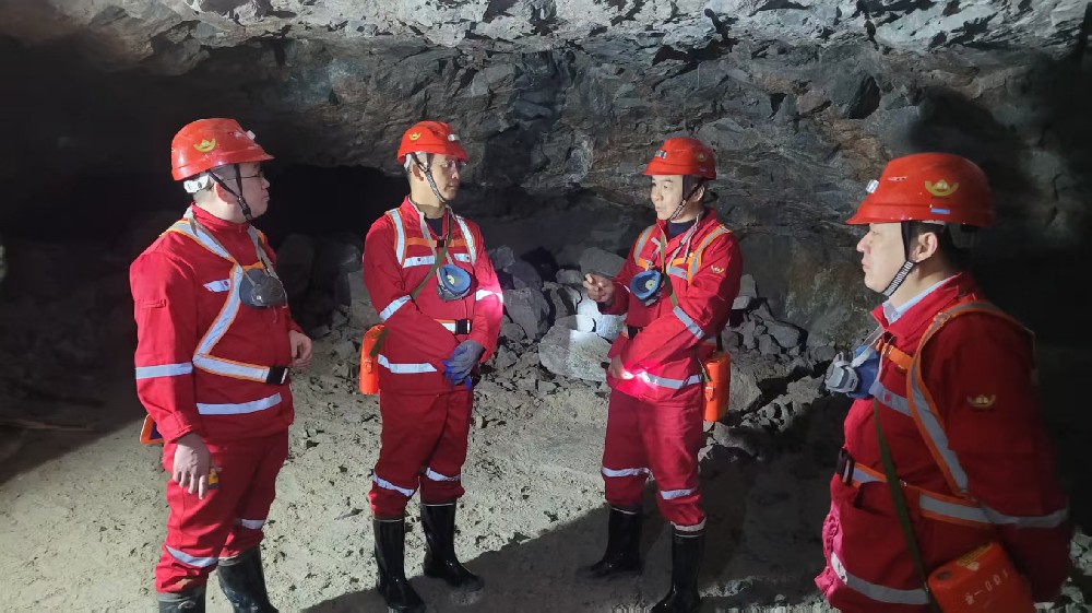 NG大舞台有色公司向导一行开展金宝矿业 节后复工复产调研